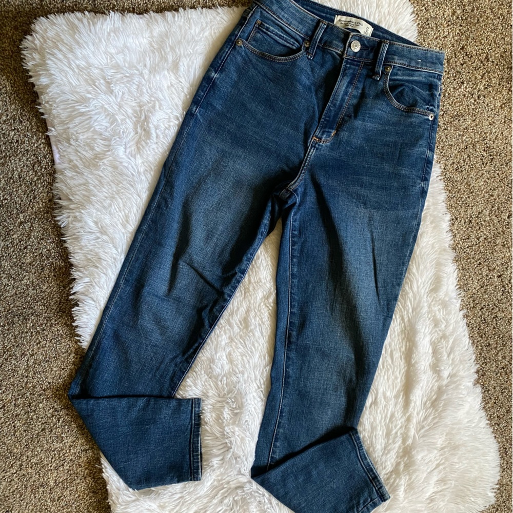 Abercrombie & Fitch The Super Skinny Ankle High Rise Jeans